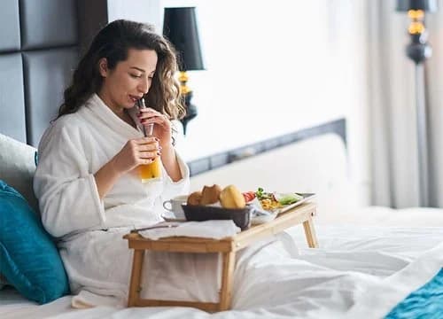 Hotels & Resorts